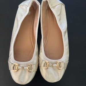 Gold ballerina flats with gold buckle-size 7 1/2